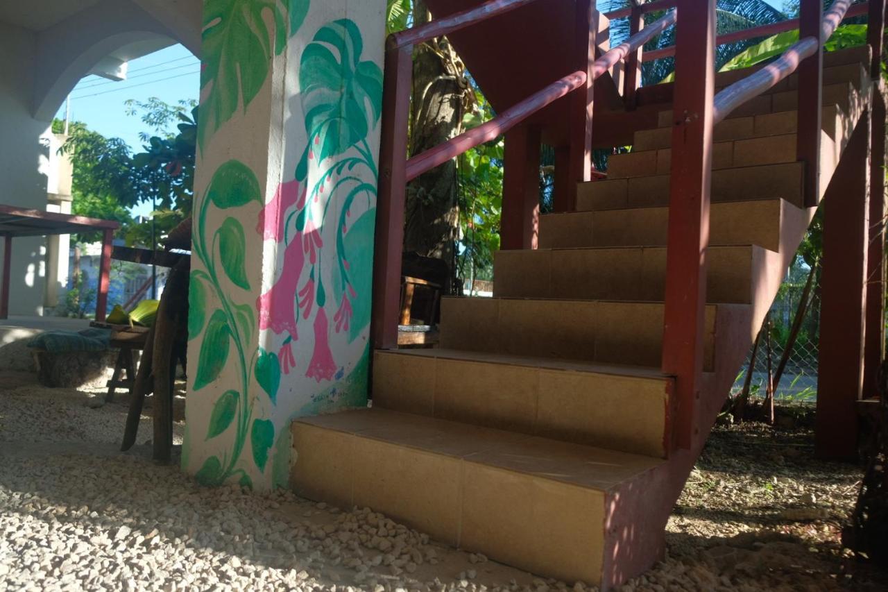 Near Lake Hostal 巴卡拉尔 外观 照片